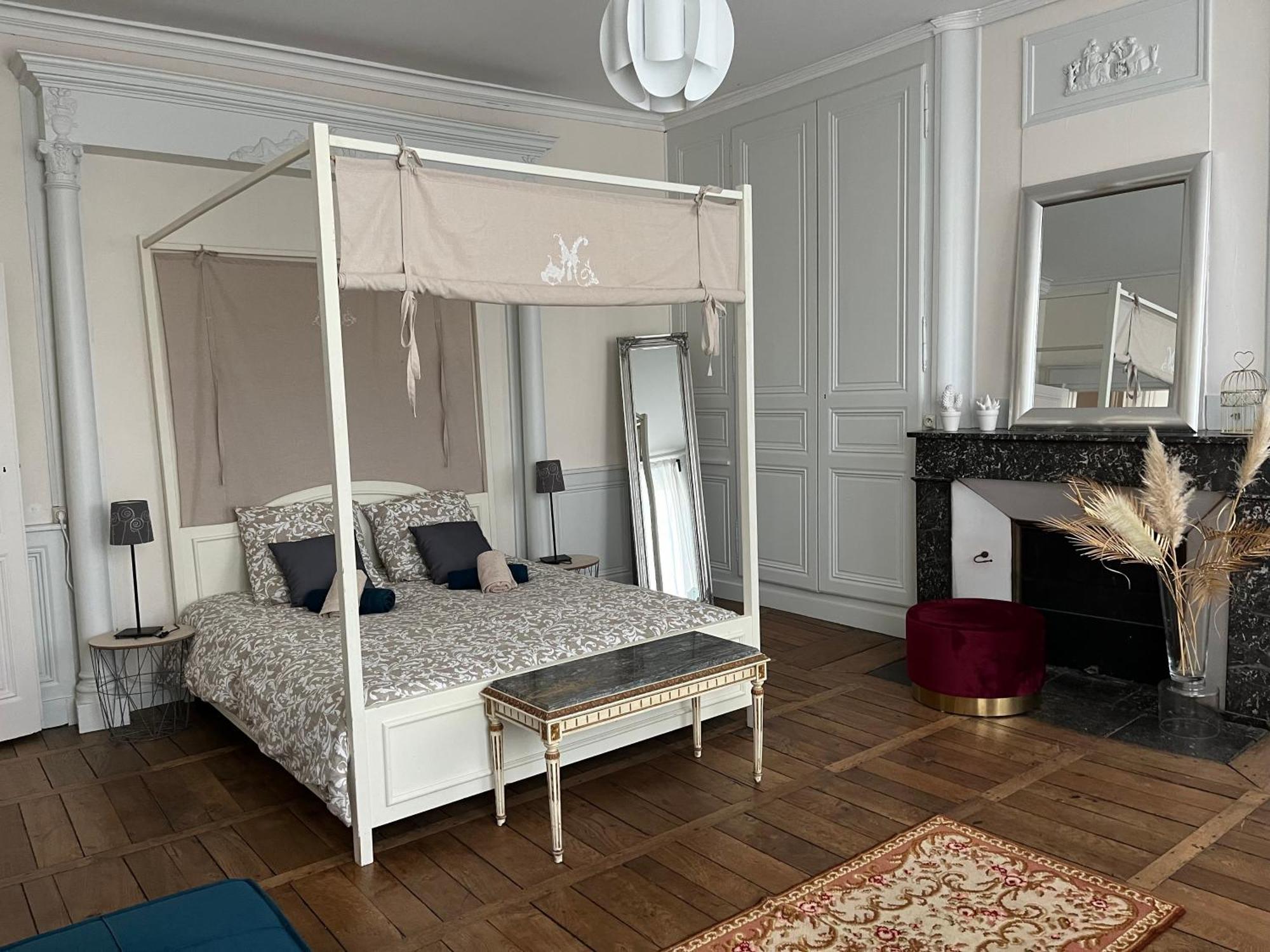 La Villa Louana 1 Appartement 160M2 Sobriete,Elegance En Coeur De Ville Aubusson  Exterior foto